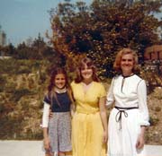 300 021 Mom, Laurie, Chris