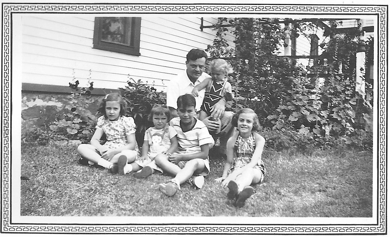 100 010 08 Joseph, Googie, Nanny & 3 friends