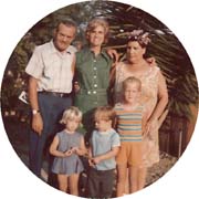 300 019 Mom, Grandapa, Grandma, Laurie, Ron, Chris