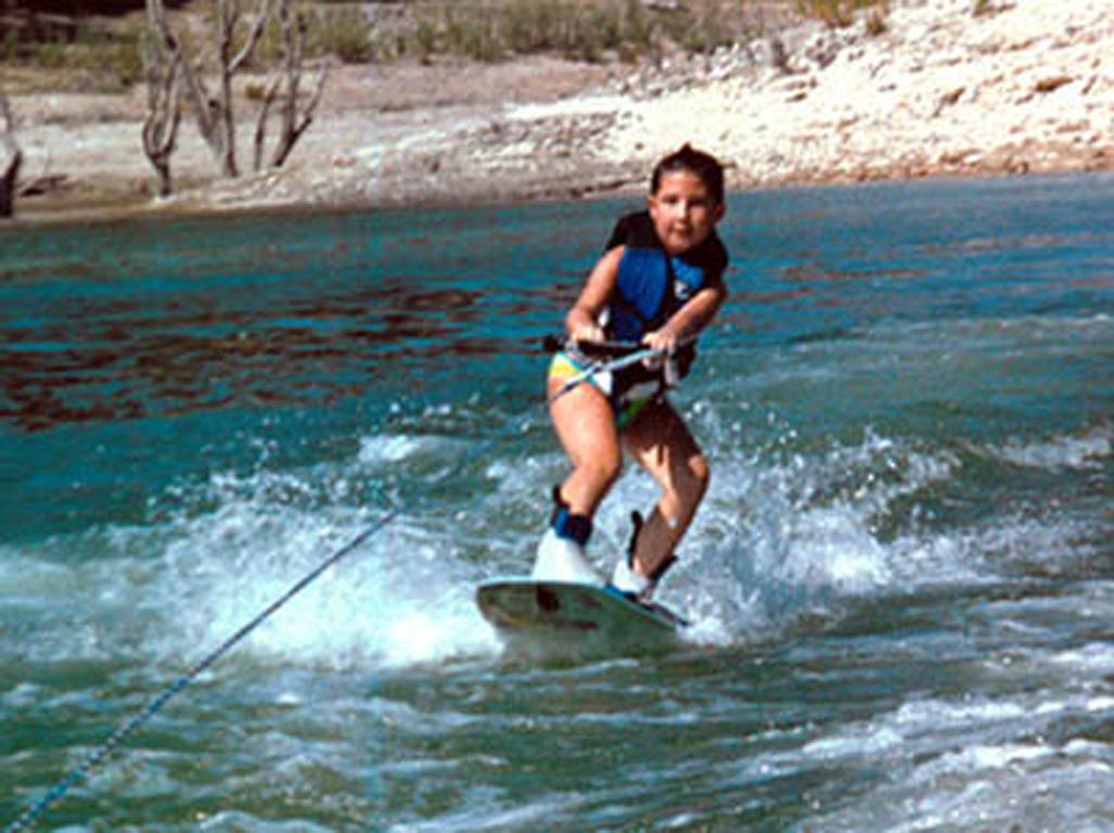 0106 WaterSkiing