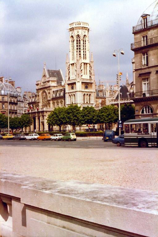 Paris-10