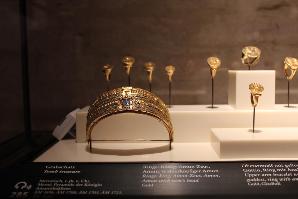 18155-Berlin Neues Museum - IMG_1884