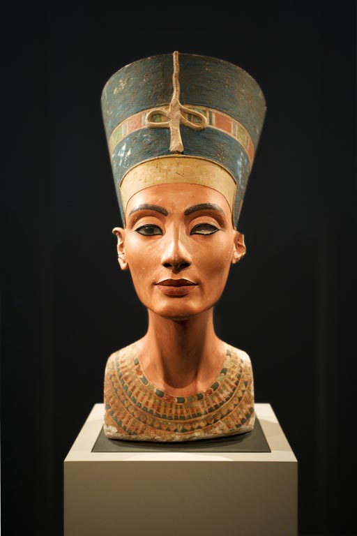 18180 Nefertiti (stock photo)