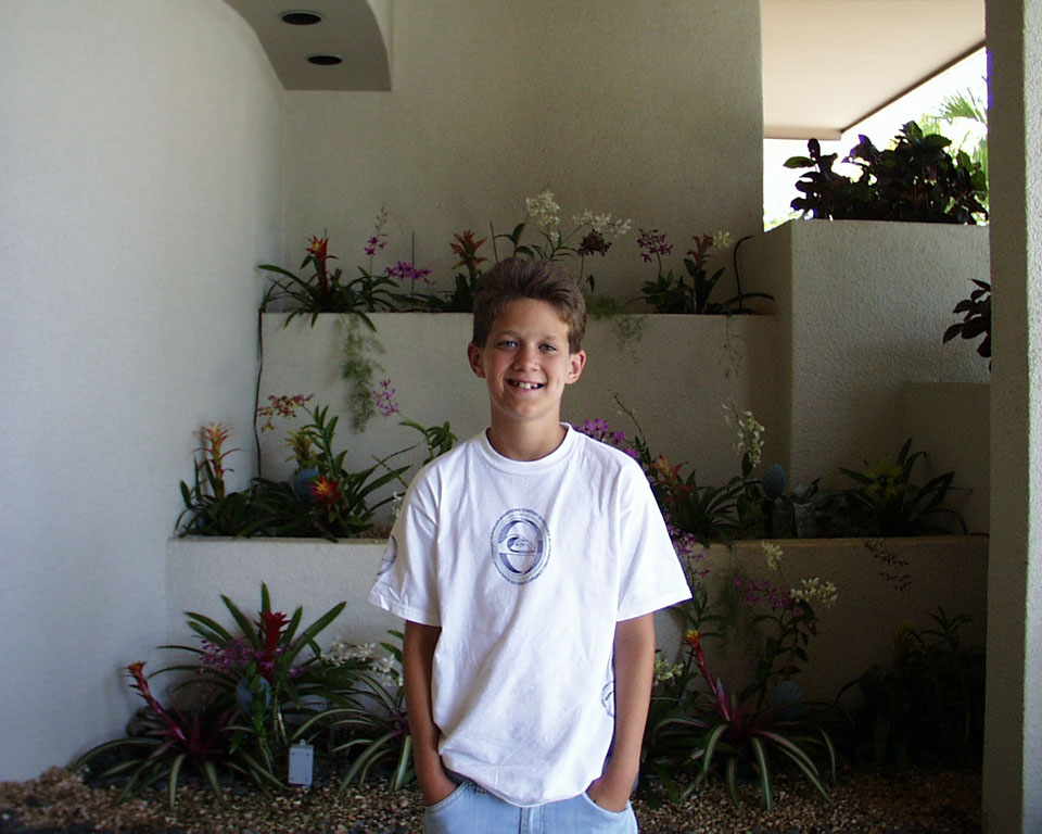 008-PIC00003