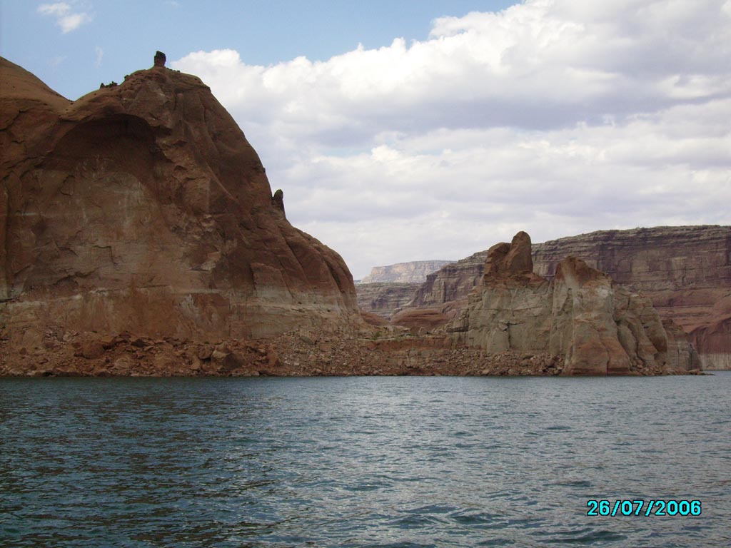 Lake Powell and Santana 010
