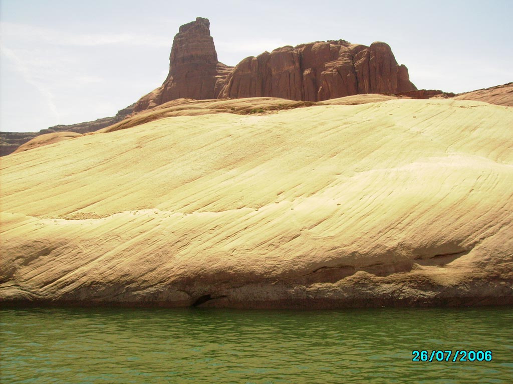 Lake Powell and Santana 025