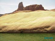 Lake Powell and Santana 025